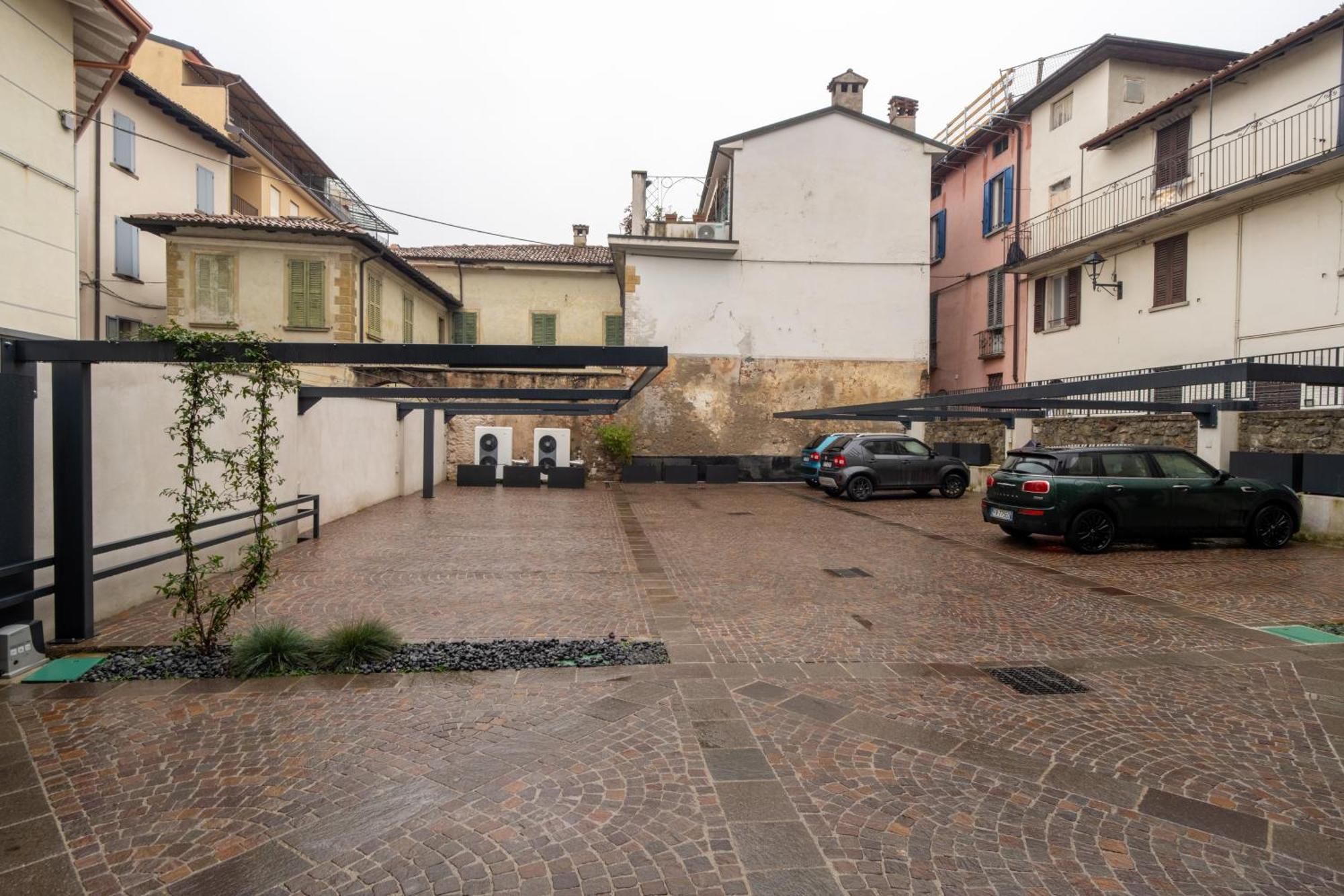 Iseo Lake - Free Wi-Fi And Private Parking Included Exteriör bild